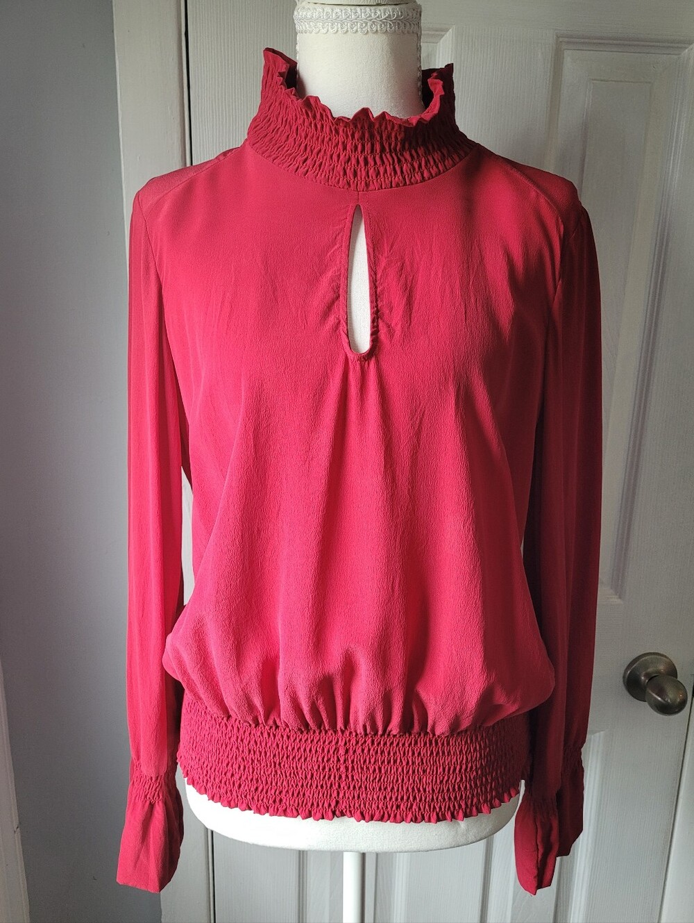 Y2K bebe 100% Silk Red Smocked Mock Neck Keyhole Blouse Ruffle Cuffs S